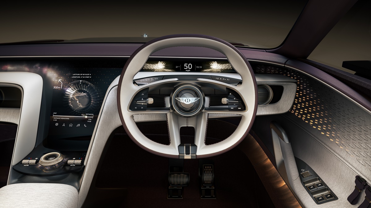 27 - EXP 15 Interior.jpg