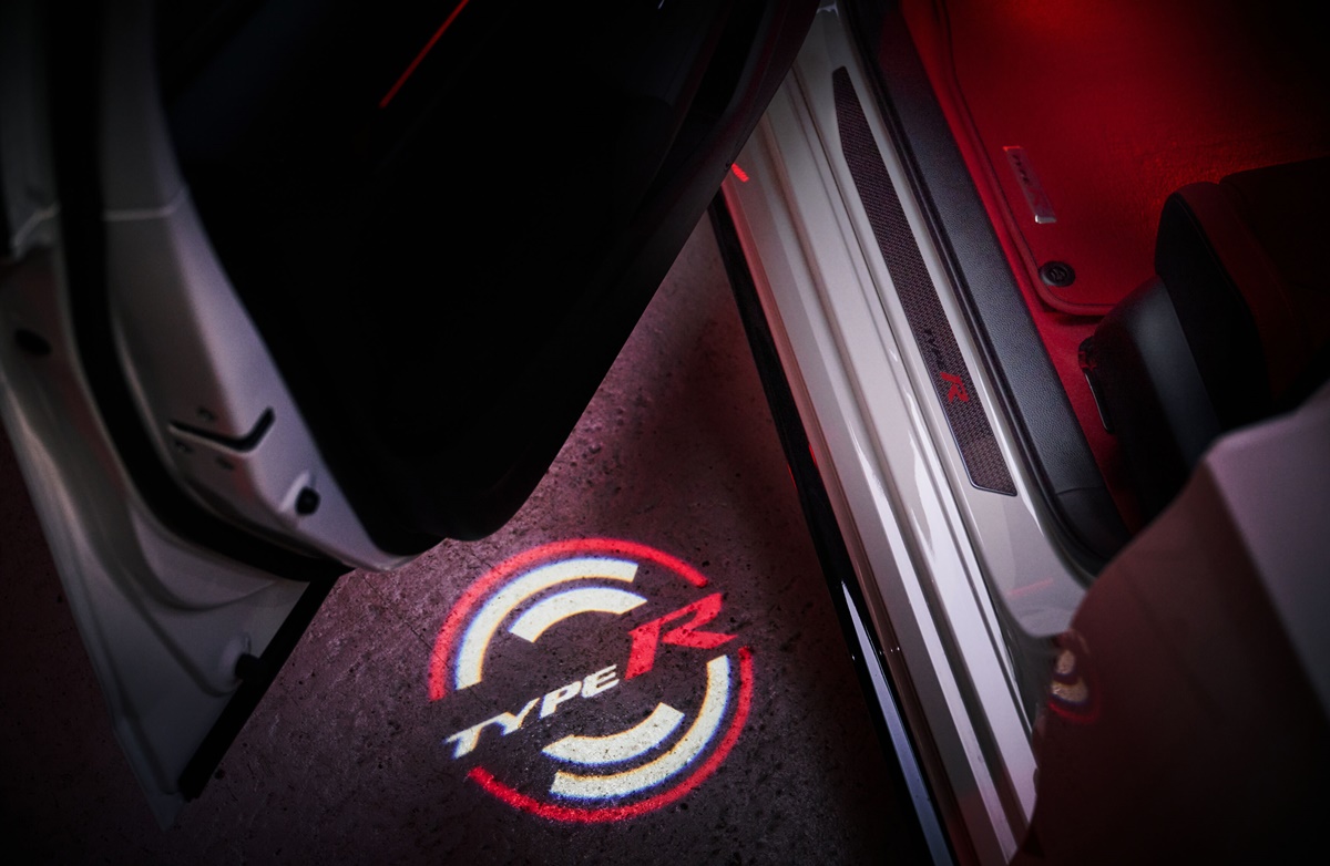 BD_Stamp_Honda_Civic_Ultimate_Edition_Details_0800 copy.jpg