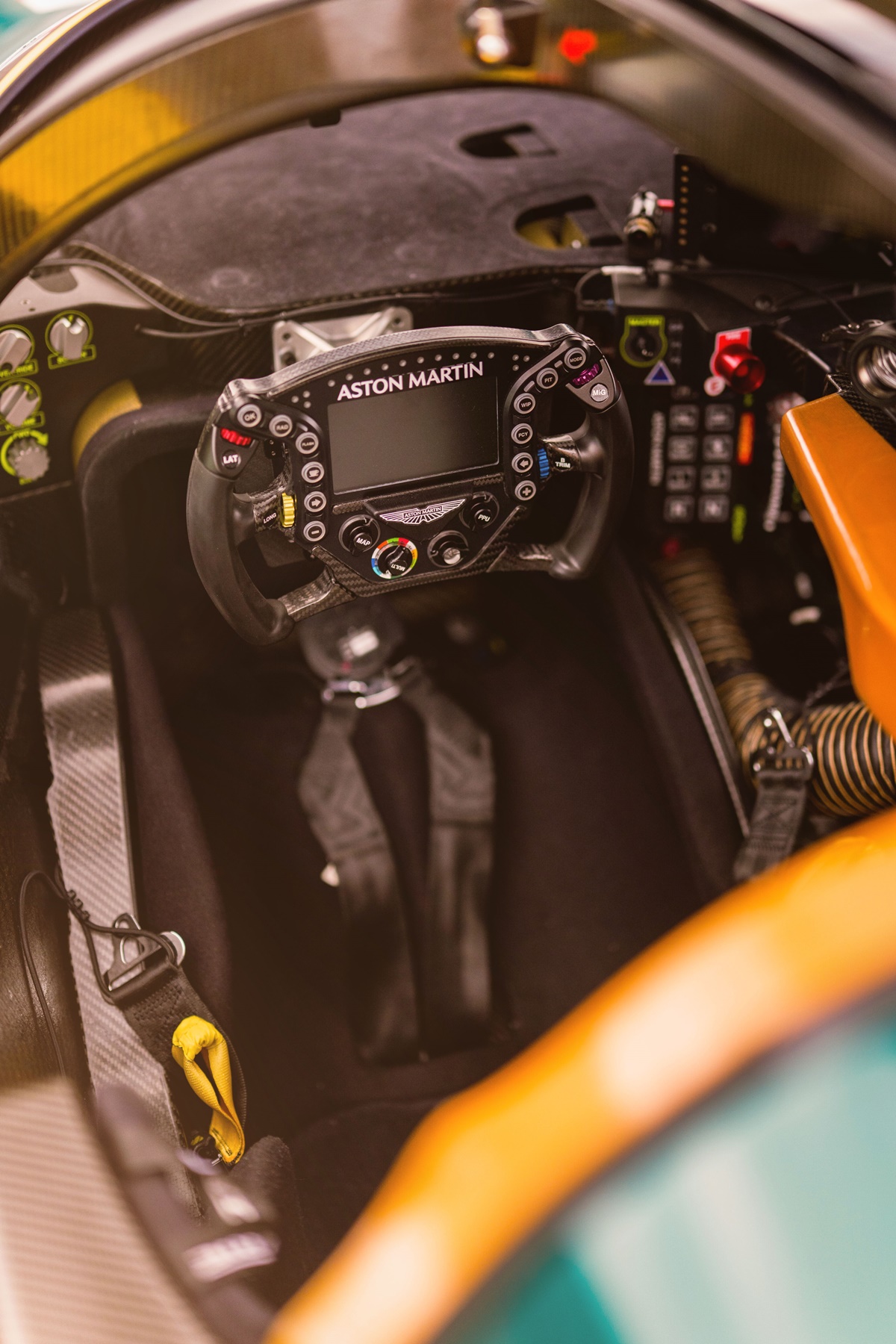 Aston Martin Valkyrie LM_13.jpg