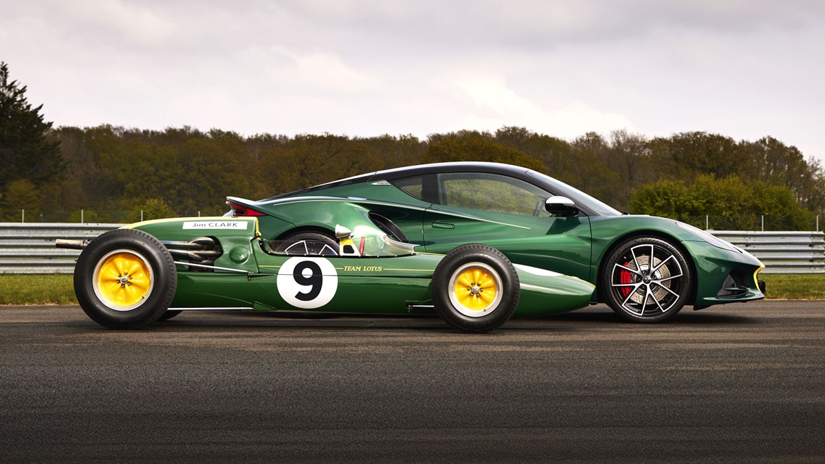 (11) Lotus-Emira-Clark-Edition-Type32-B-Static-Side.jpg