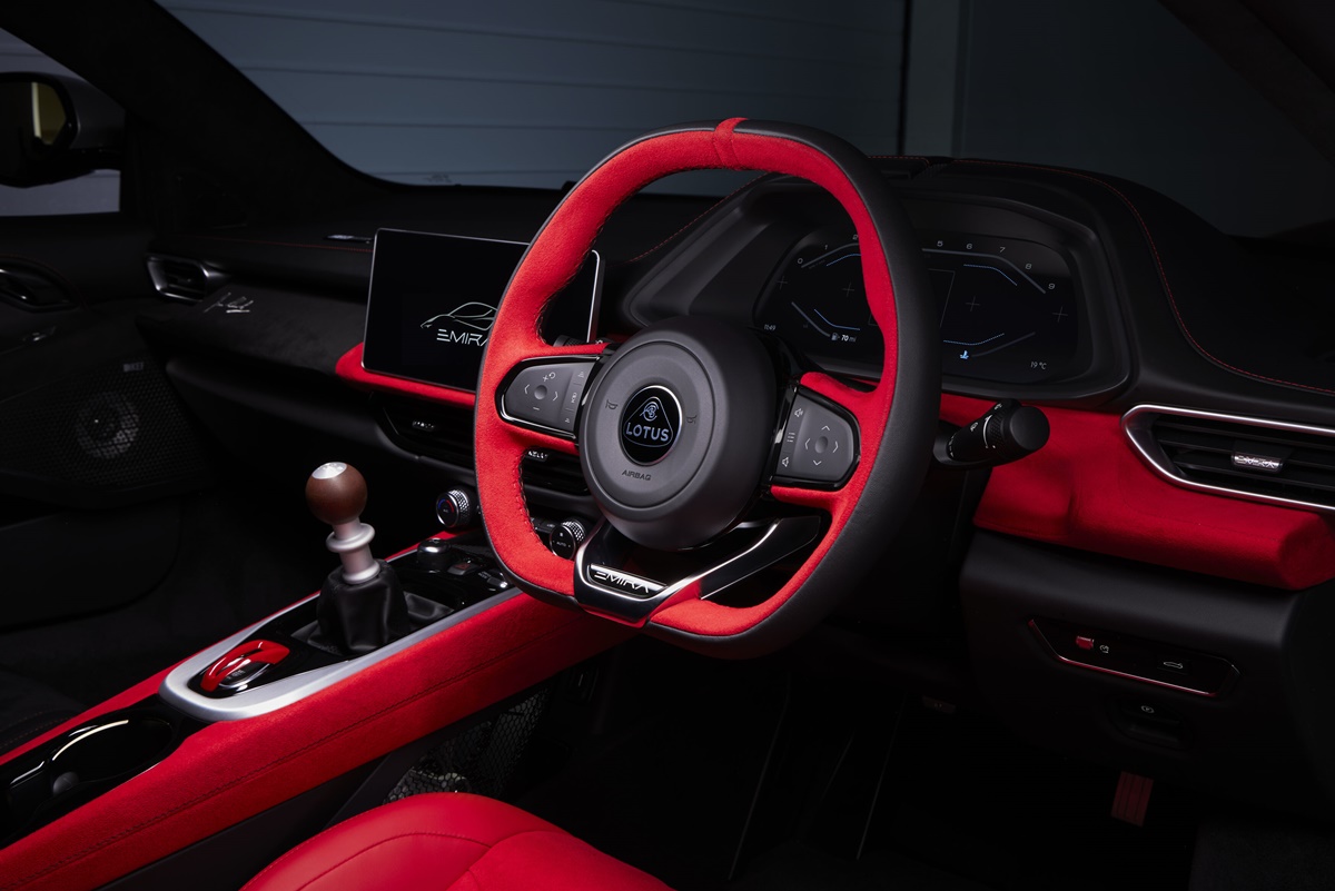(18) Lotus-Emira-Clark-Edition-Interior-Cockpit-Closeup.jpg