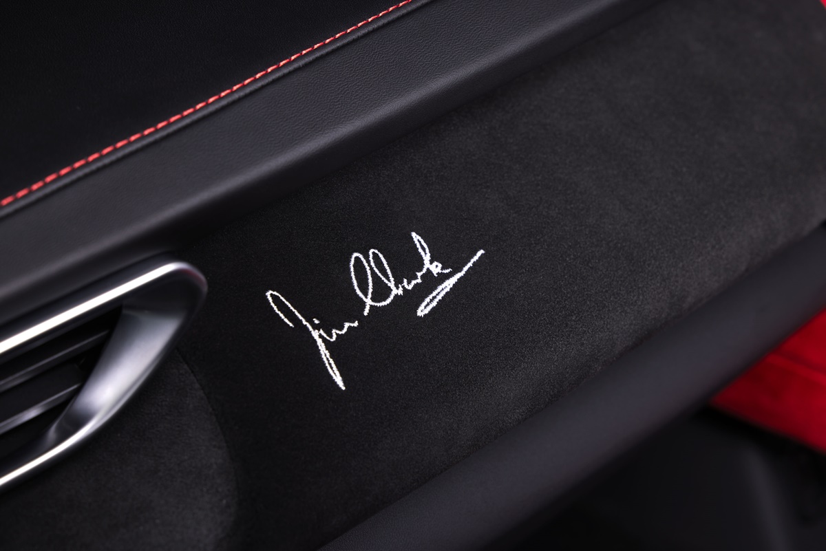 (19) Lotus-Emira-Clark-Edition-Interior-Jim-Clark-signature.jpg