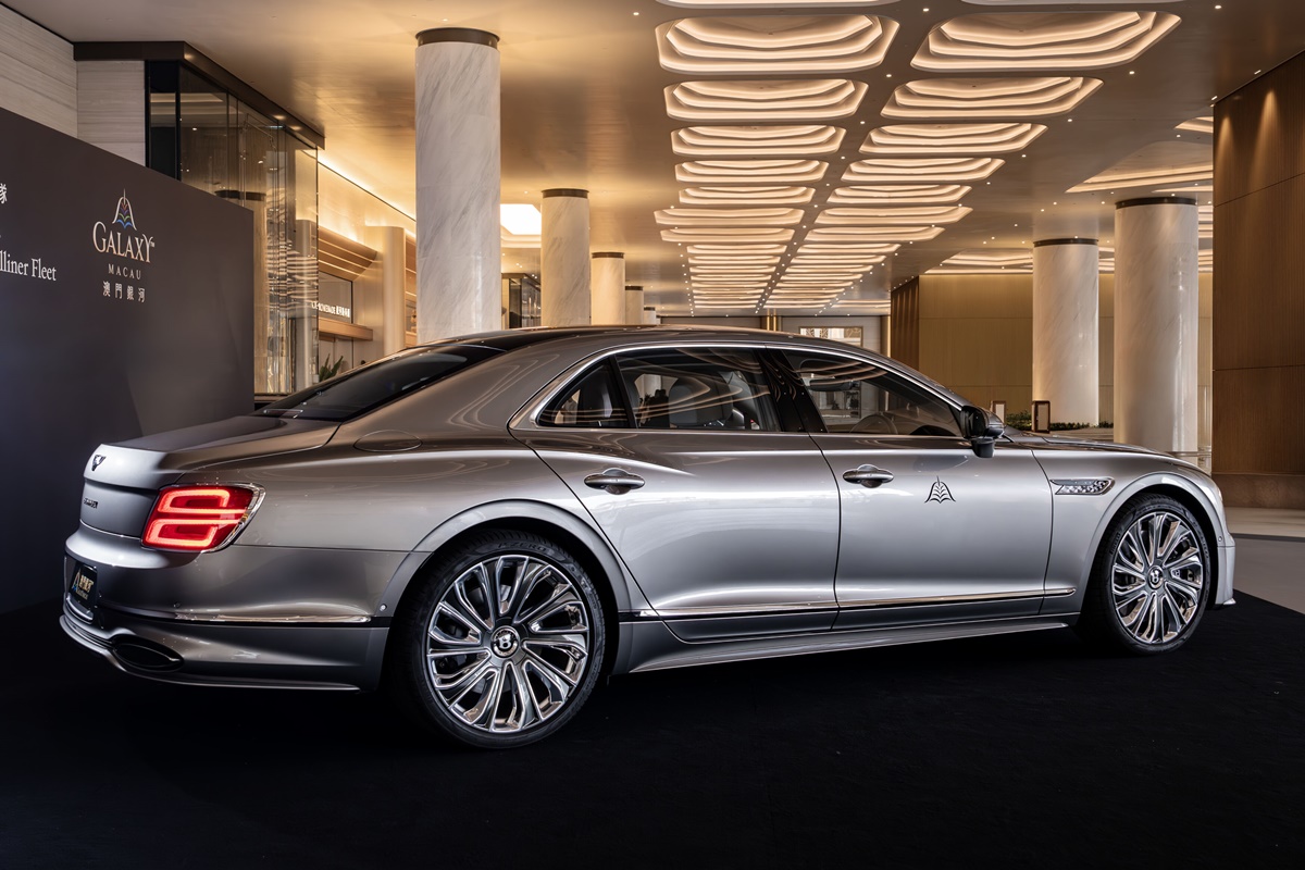 Galaxy Mulliner Collection - 3.jpg