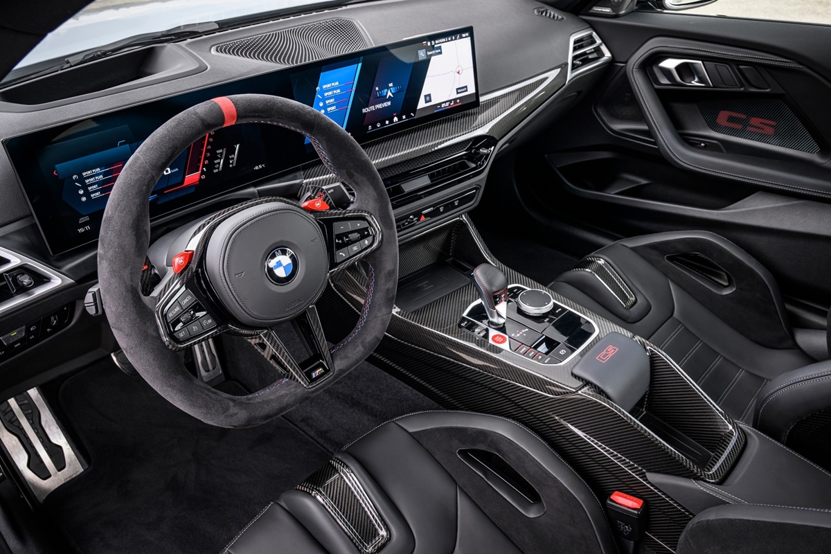 P90600896_lowRes_the-new-bmw-m2-cs.jpg