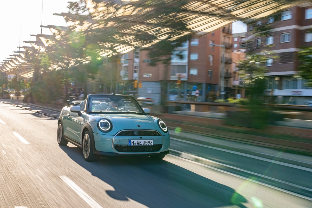 P90588657_lowRes_mini-cooper-converti.jpg