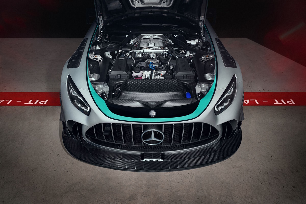 PI_Mercedes_AMG_20250904_GT2EditionW16_05.jpg