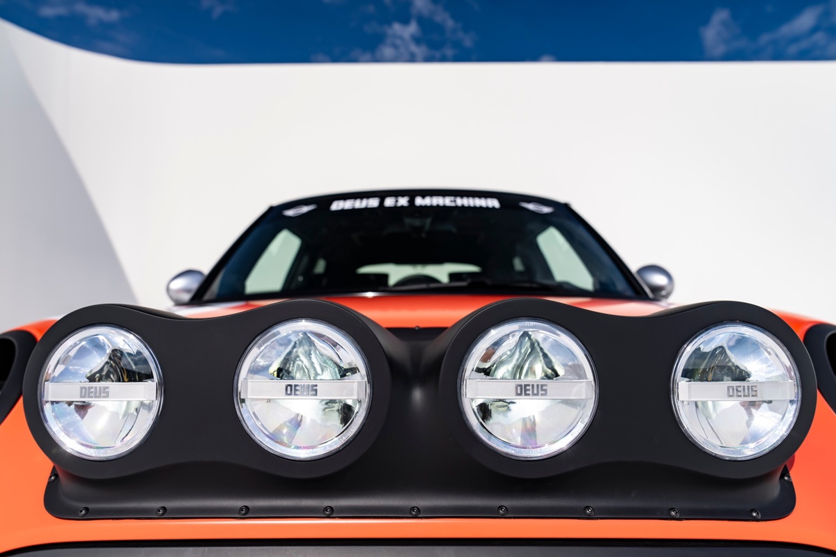 P90613901_lowRes_mini-john-cooper-wor.jpg