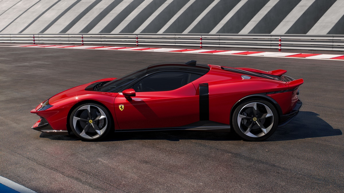 849_Testarossa_16x9_05.jpg