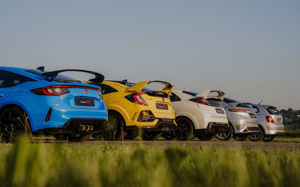 545977_Honda_Civic_Type_R_-_All_Generations.jpg