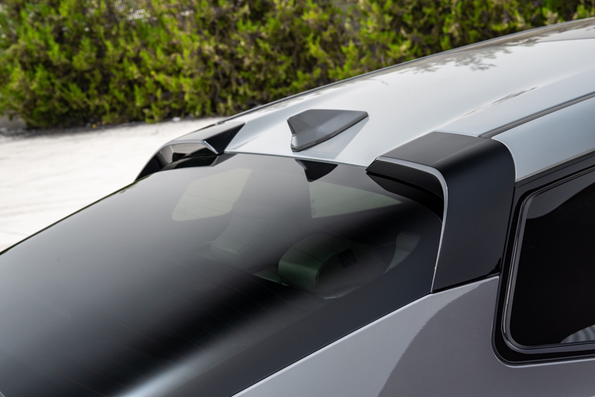 kia-ev4-fastback-gt-line-shale-gray-static-hires-010.jpg