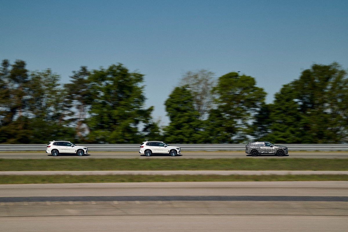 P90617824_lowRes_testing-the-new-bmw-.jpg