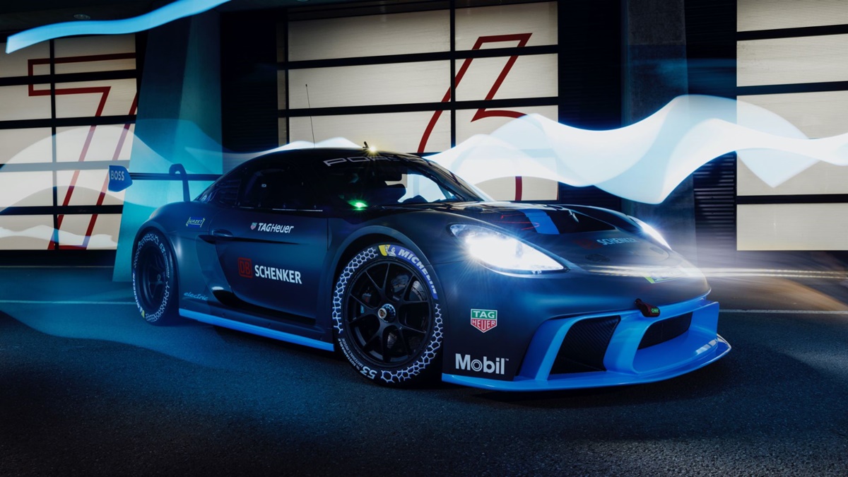 GT4_ePerformance_Porsche_Leipzig_2022_7_high.jpeg