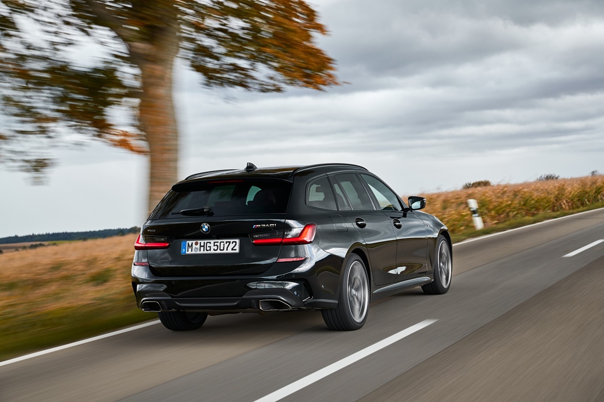 P90373307_lowRes_the-new-bmw-m340i-xd.jpg