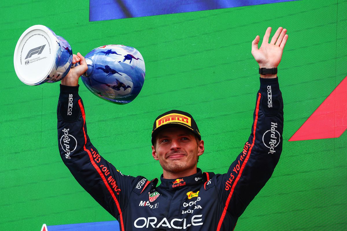 02-Oracle Red Bull Racing 車手Max Verstappen 展現強勢，以第二名成績完賽。.jpg