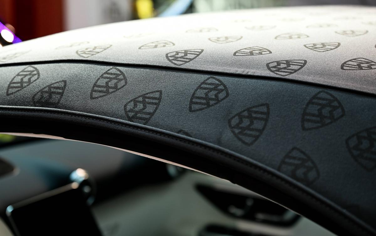 圖7、優異隔音的軟頂敞篷同樣佈滿 Maybach 經典圖騰.jpg