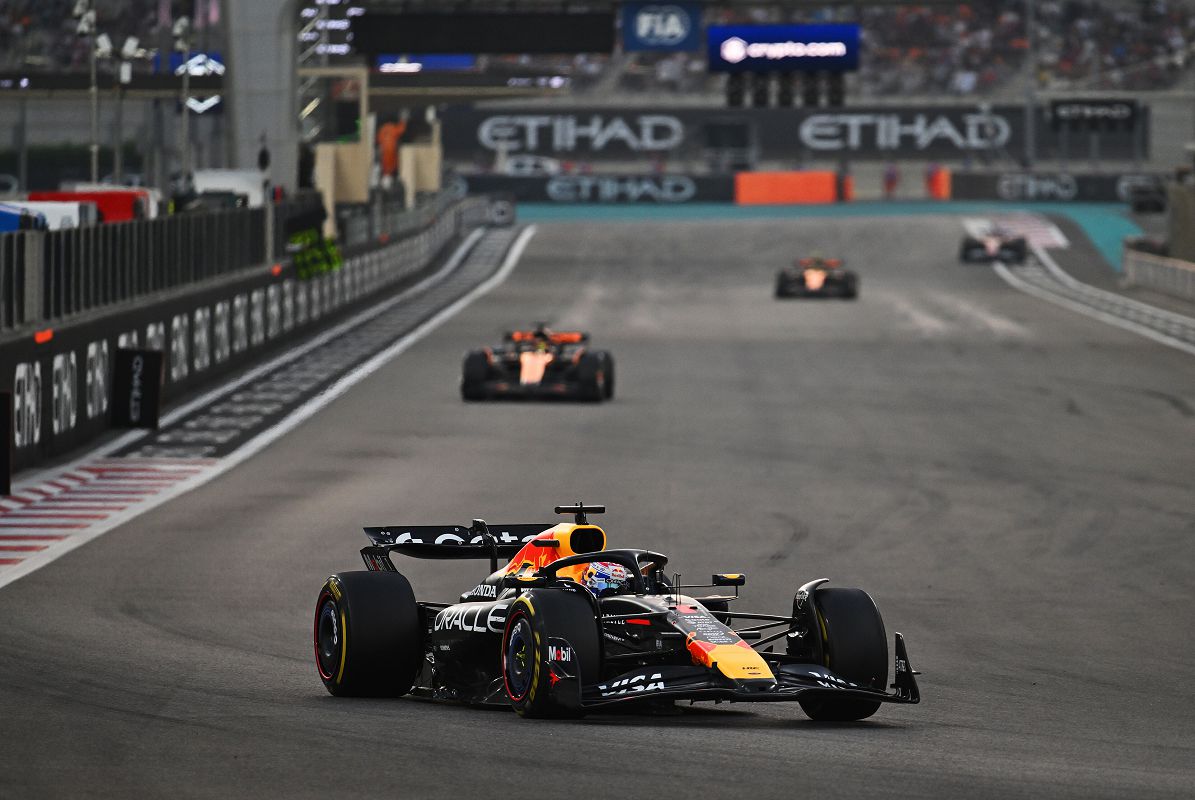 圖3_Max Verstappen 自 9月義大利大獎賽起,積分從230分一路狂飆至421分。(Red Bull提供).jpg