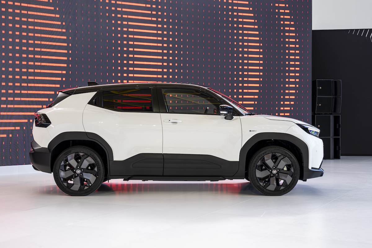 2025-urbancruiser-awd-005.jpg