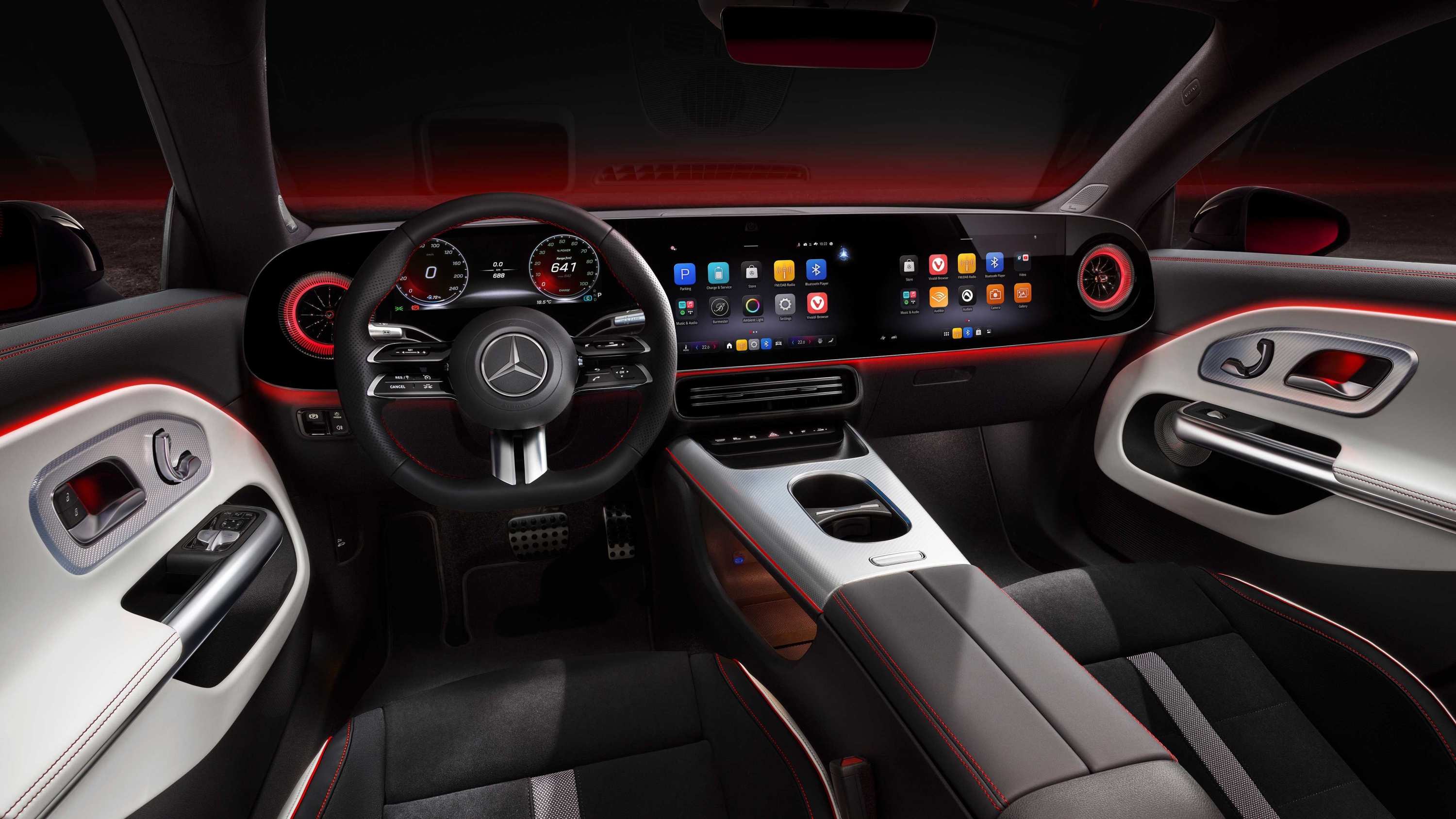 圖二、Mercedes-Benz 自主開發的全新 MB.OS 系統首度亮相，打造最聰明的數位座艙體驗.jpg
