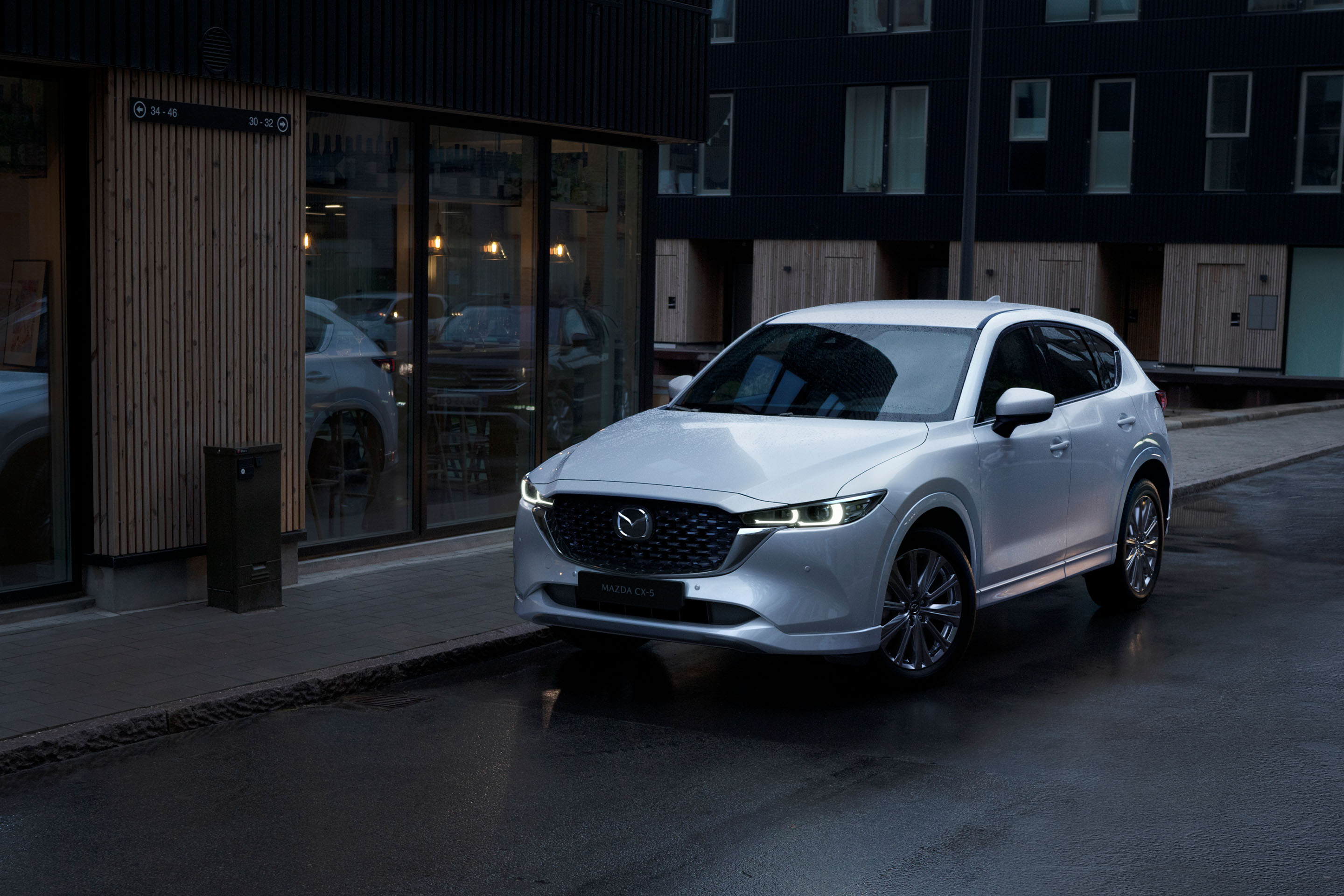 升級全車真皮座椅、雙前座導流式通風功能！2025 年式樣Mazda CX-5 新增