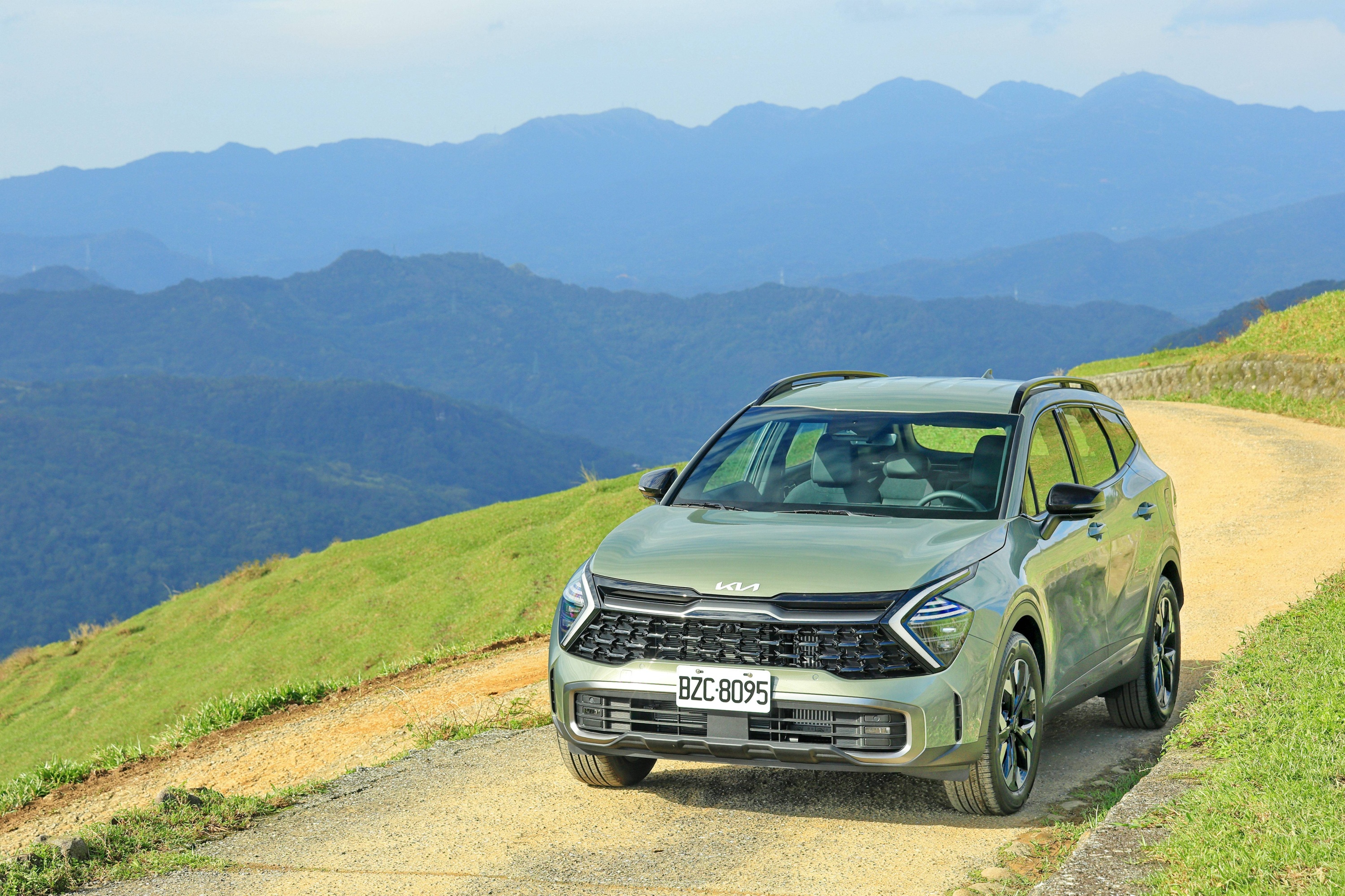 5.進口極致休旅The Sportage，再度蟬聯4月同級進口亞軍。.JPG