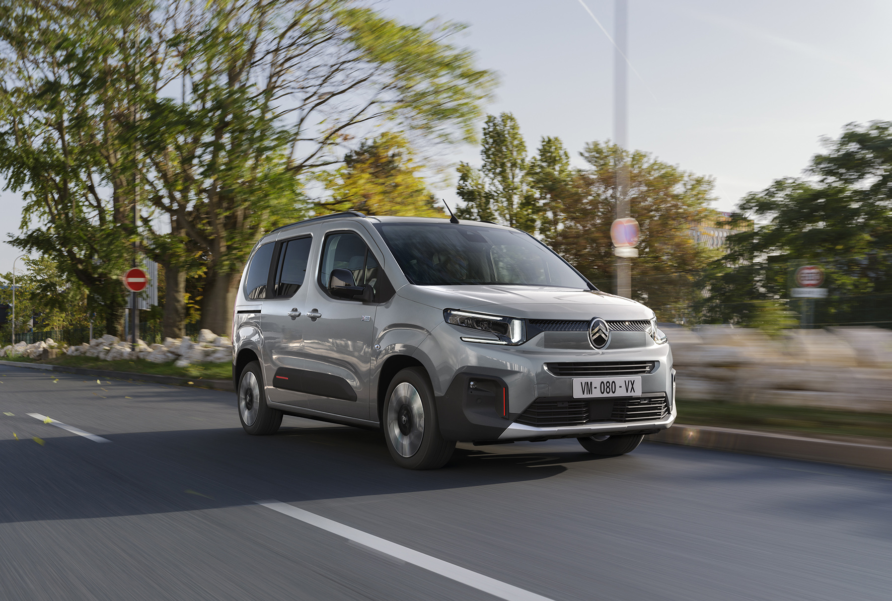 CITROEN BERLINGO_01.jpg
