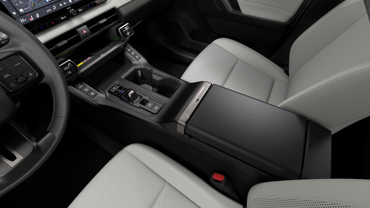 024_RAV4_Core_prototype_center_console_side_.jpg