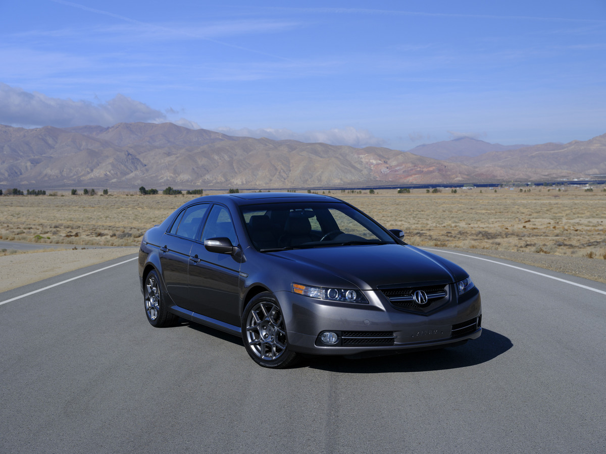 2007 TL Type S_2.jpg