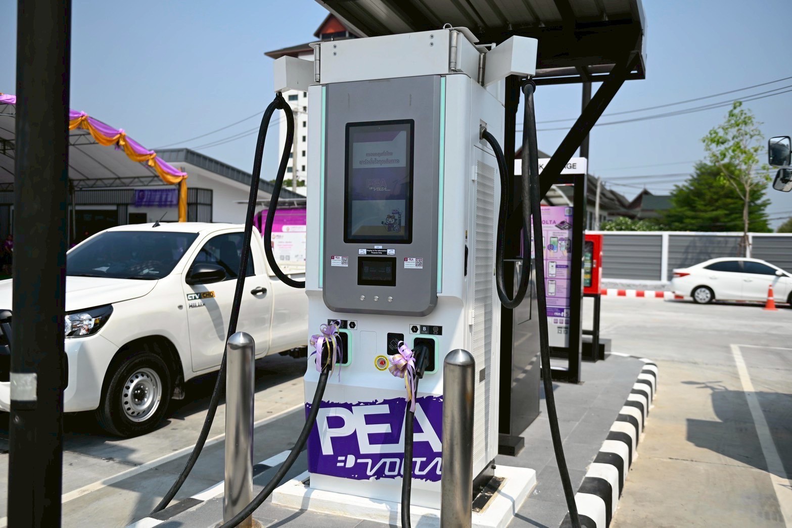 圖說、馳諾瓦以國際充電樁業者角色，於 2025年攜手泰國電力公司完成破百充電站設置 (2).jpg