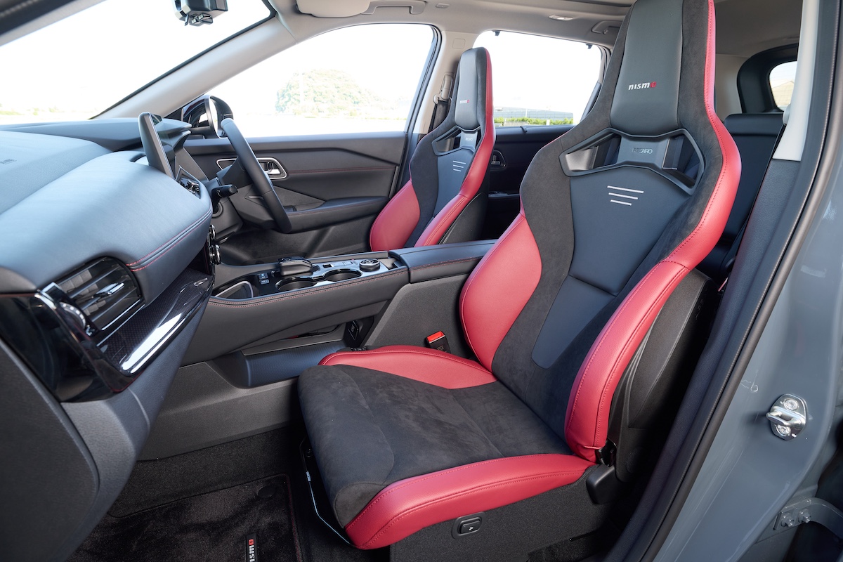 250821-01_X-Trail_NISMO_drive_120.jpg