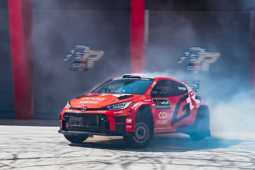 圖4 GR Yaris Rally2.jpg