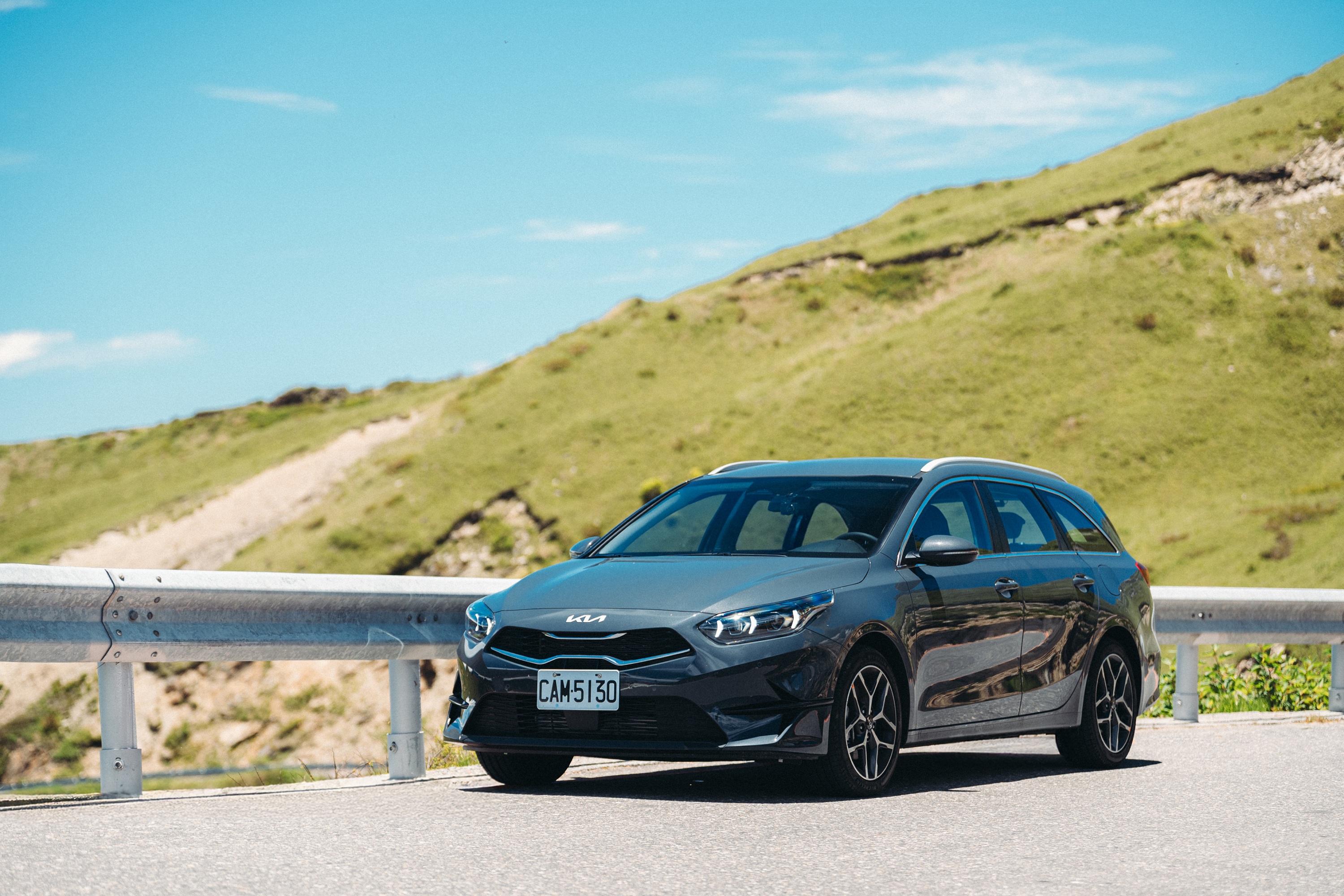 3. Kia 1.5T The Ceed Sportswagon五月上市首批百台完售，已爭取配額現車同樣適用貨物稅新政策，本月入主即享80萬0利率方案及總價值逾30,000元的前瞻配備組。.jpg