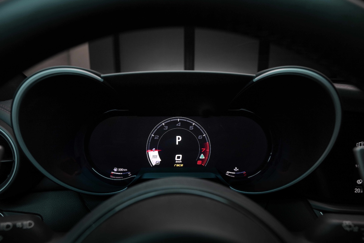 Giulia Quadrifoglio_15.jpg