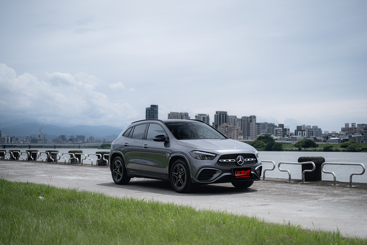 PTS2000_FXT42673.jpg