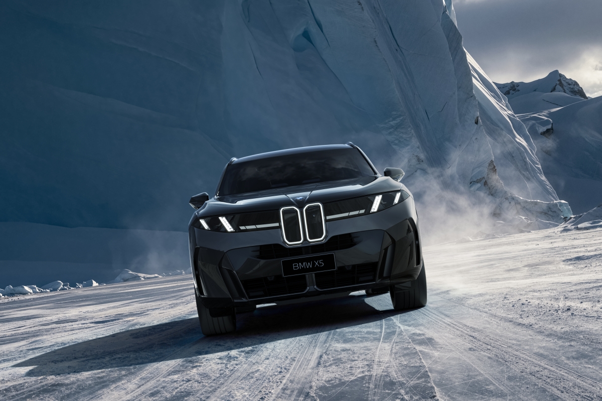 P90651136_highRes_bmw-x5--07-2026.jpg