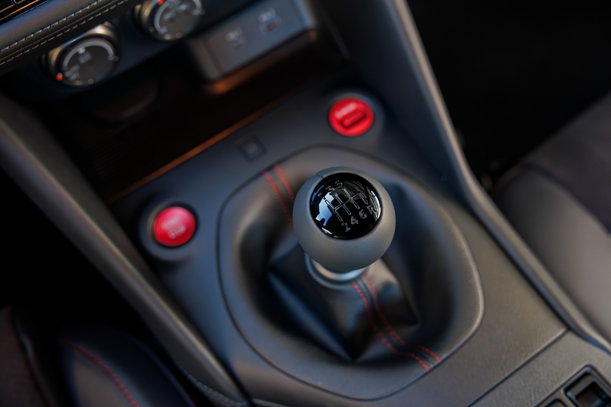 MY27 Nissan Z NISMO MT-.jpg