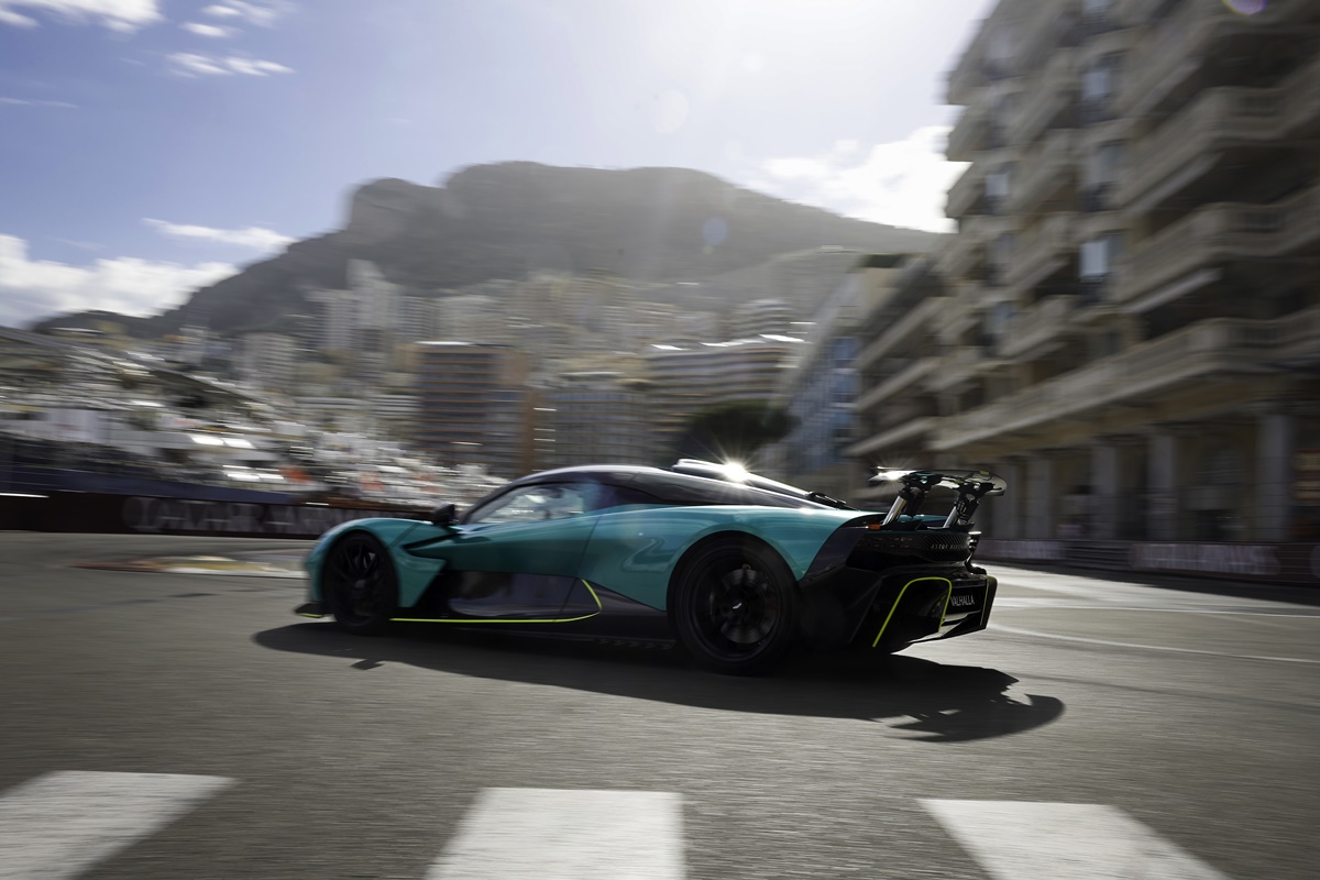 Aston_Martin_Valhalla_Monaco_02.jpg
