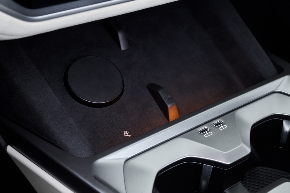P90646067_lowRes_bmw-ix5-60-xdrive-06.jpg