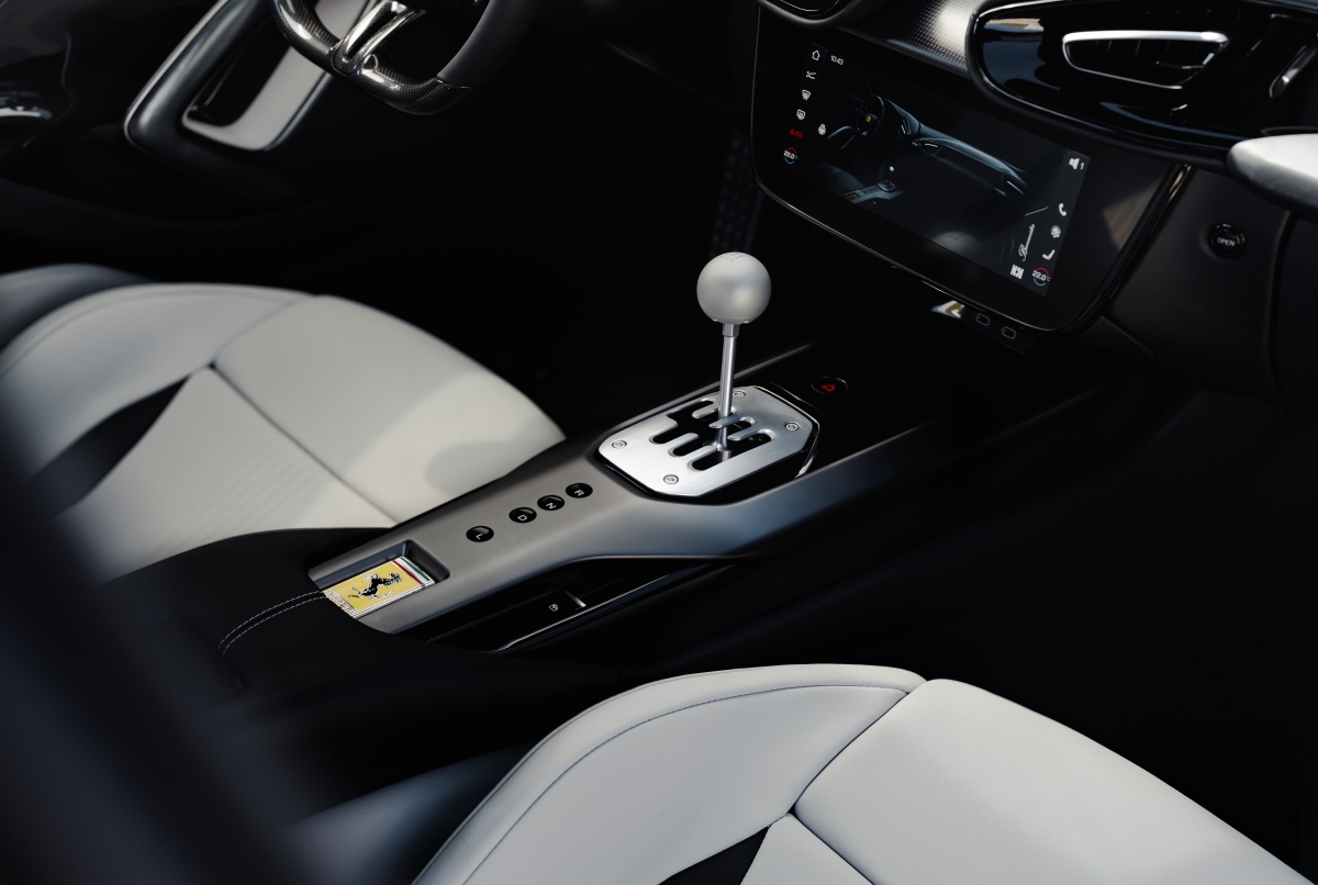 JH-Ferrari167GH--16.jpg