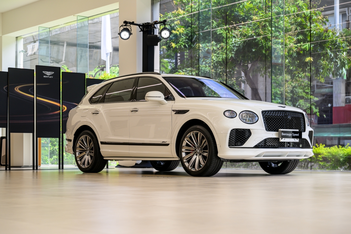 Bentayga Speed.1.jpg