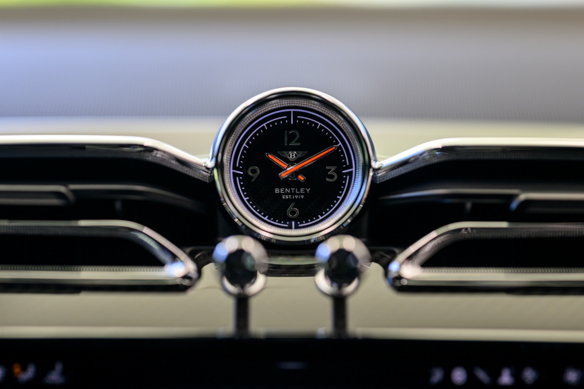 Bentayga Speed.11.jpg