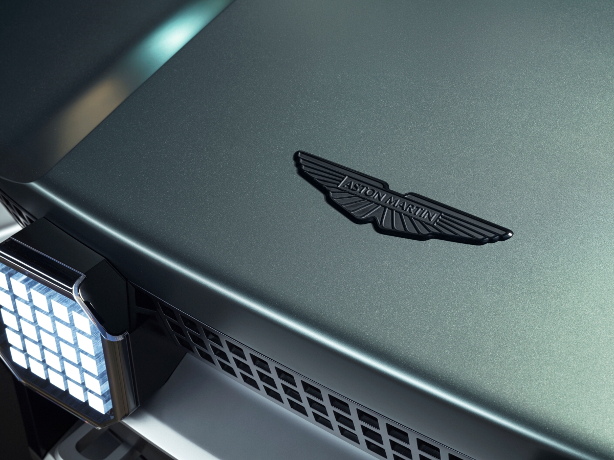 AstonMartin Dreadnought_06.jpg
