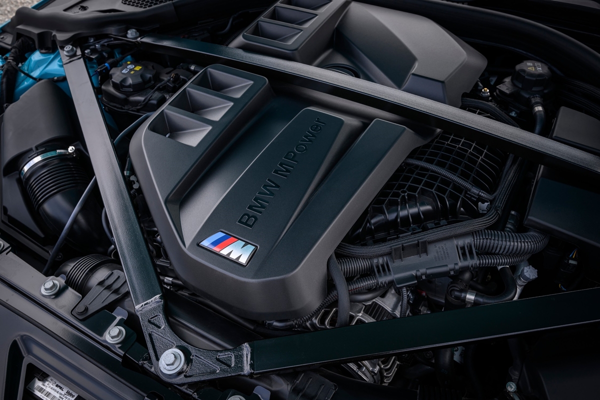 P90642590_lowRes_the-new-bmw-m2-with-.jpg