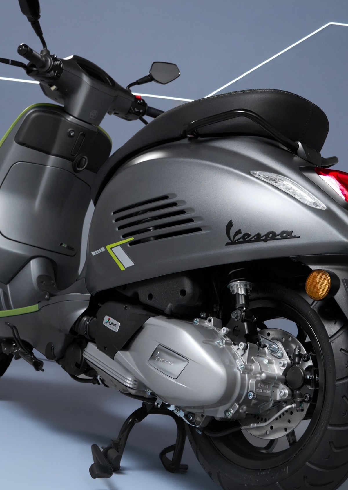 Vespa Sprint Tech 180-1.jpg