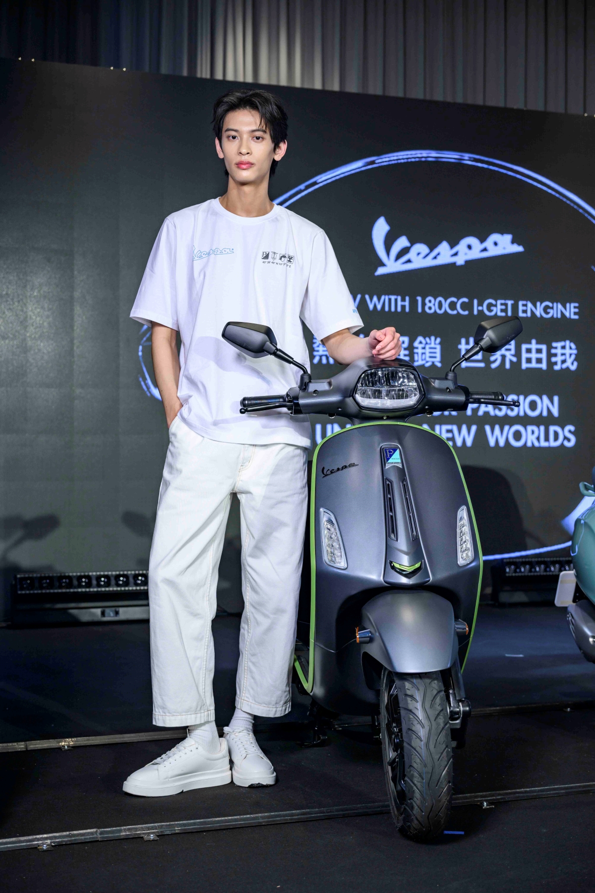 Vespa Sprint Tech 180-2.jpg