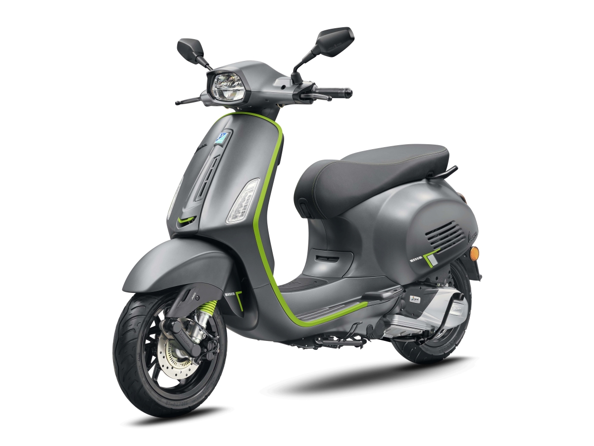 Vespa Sprint Tech 180.jpg