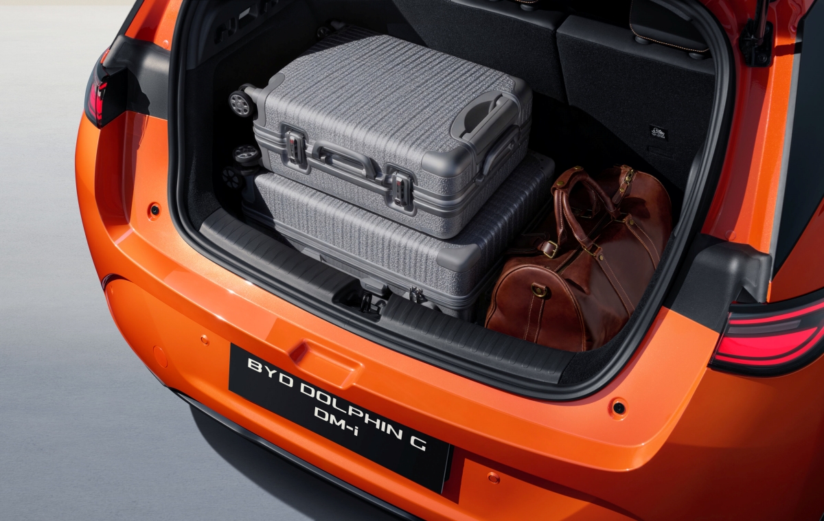 10.DOLPHIN G DM-i_LHD_Rear_Trunk Space_download_JPG_4096PX_RGB.jpg