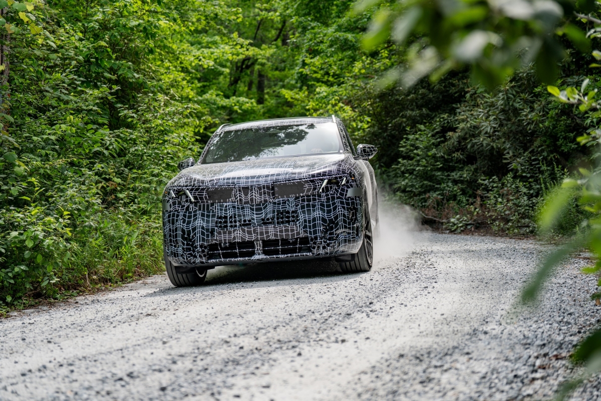 P90645286_lowRes_the-new-bmw-x5-proto.jpg