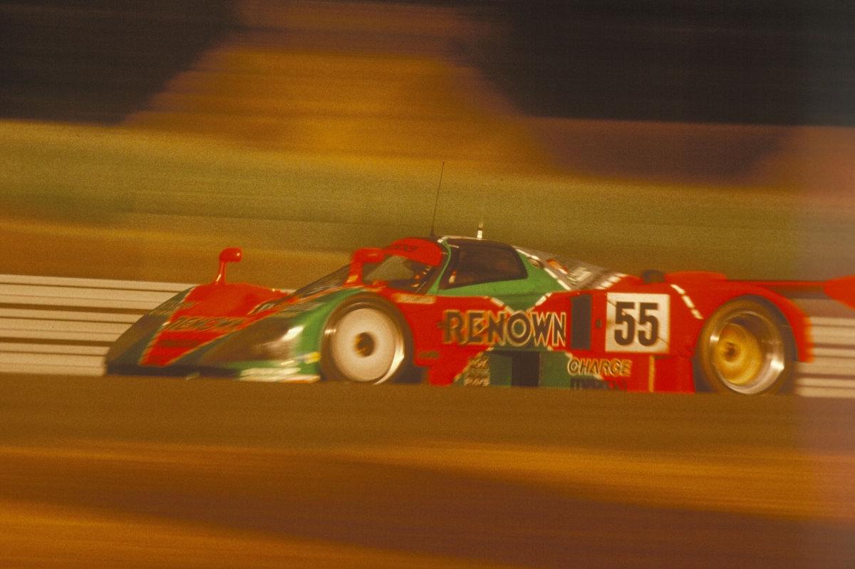 1991_Le_Mans_winning_Mazda_787B (1).jpg