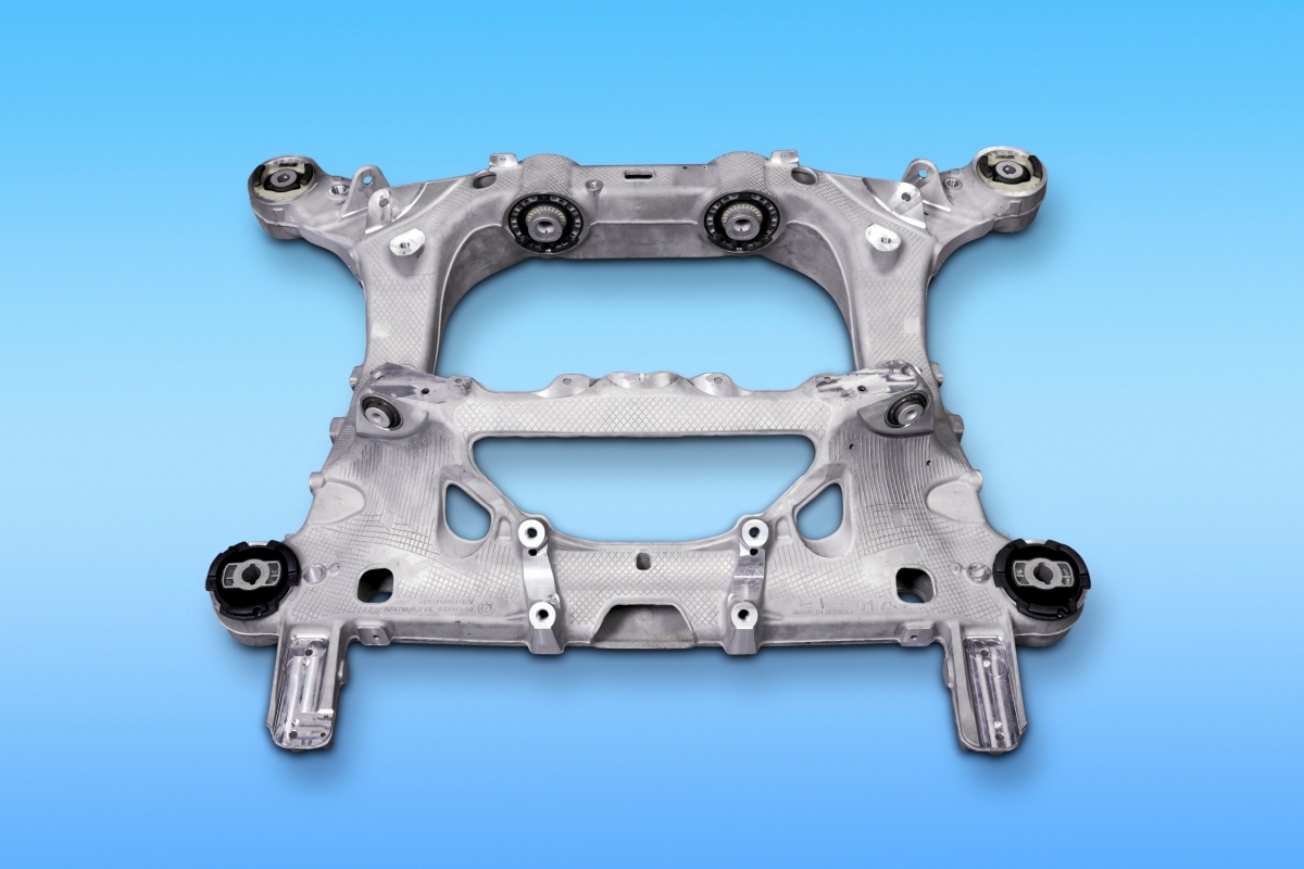 P90646681_lowRes_bmw-g65-sustainabili.jpg