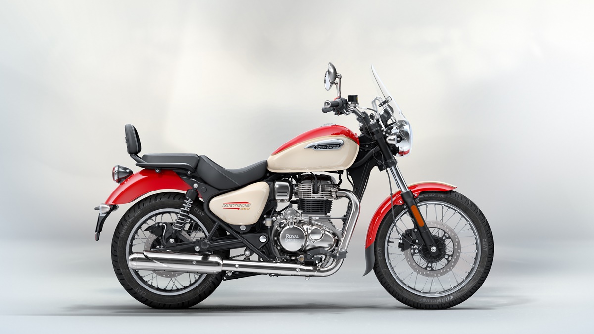 Meteor 350_Aurora Red.jpg